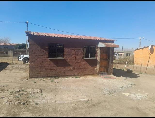 2 BEDROOM HOUSE FOR SALE IN PALM RIDGE